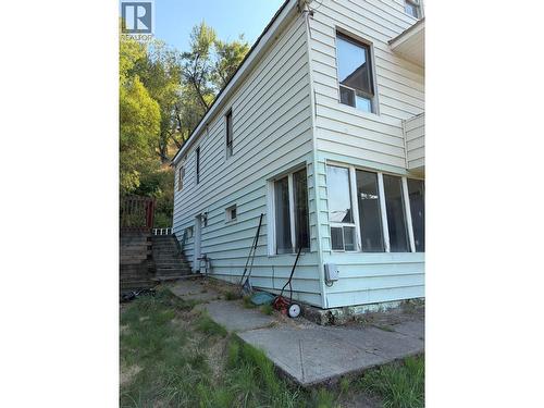 626 Hendry Street, Trail, BC - Outdoor