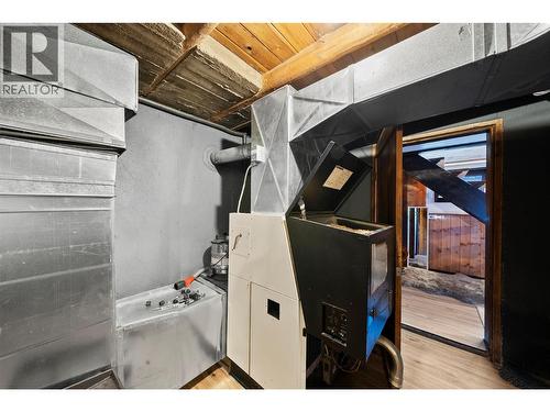 4061 Torry Road, Eagle Bay, BC - 