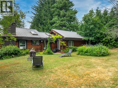 4061 Torry Road, Eagle Bay, BC - Outdoor