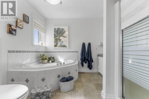 151 Duncan Drive, Mcnab/Braeside, ON - Indoor Photo Showing Bathroom
