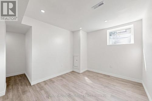 1496 Simcoe Street N, Oshawa, ON - Indoor Photo Showing Other Room