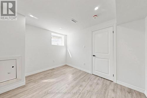 1496 Simcoe Street N, Oshawa, ON - Indoor Photo Showing Other Room