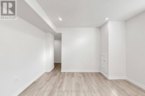 1496 Simcoe Street N, Oshawa, ON - Indoor Photo Showing Other Room