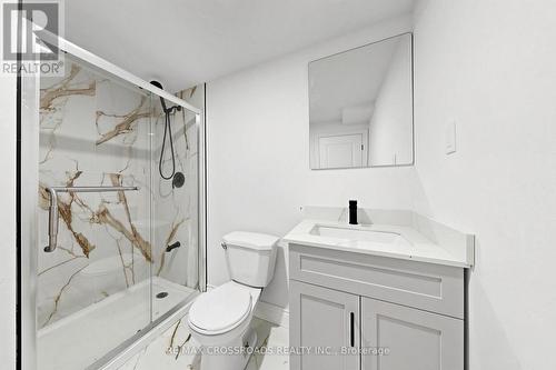 1496 Simcoe Street N, Oshawa, ON - Indoor Photo Showing Bathroom