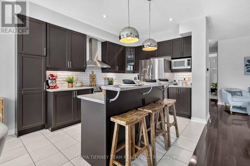 53 Chiswick Avenue, Whitby, ON - Indoor Photo Showing Kitchen With Upgraded Kitchen