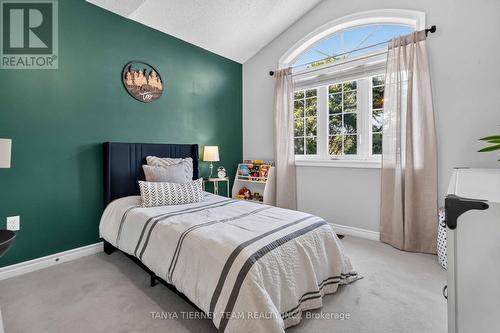 53 Chiswick Avenue, Whitby, ON - Indoor Photo Showing Bedroom