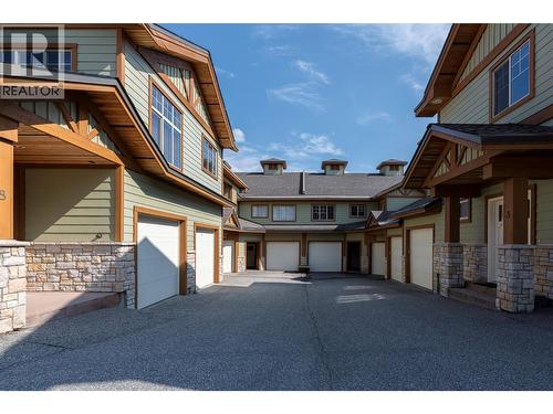 5045 Snowbird Way Unit# 2, Big White, BC - Outdoor