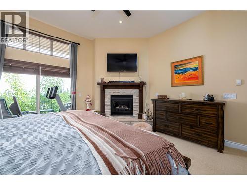 5045 Snowbird Way Unit# 2, Big White, BC - Indoor Photo Showing Bedroom