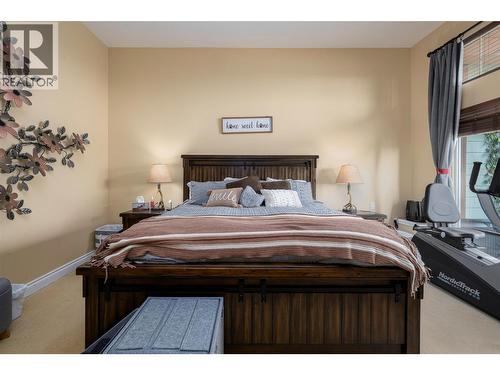 5045 Snowbird Way Unit# 2, Big White, BC - Indoor Photo Showing Bedroom