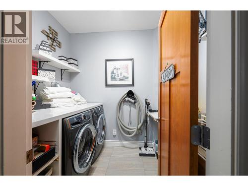 5045 Snowbird Way Unit# 2, Big White, BC - Indoor Photo Showing Laundry Room