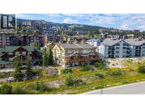 5045 Snowbird Way Unit# 2, Big White, BC - Outdoor