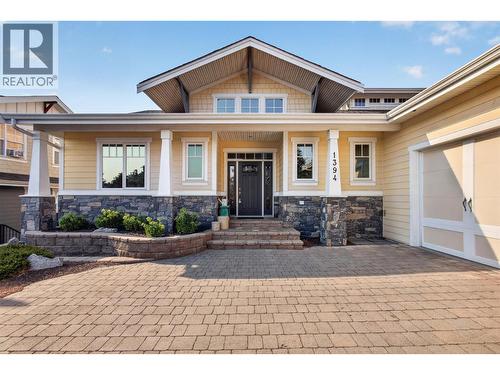 1394 Glenview Avenue, Kelowna, BC - Outdoor With Deck Patio Veranda With Facade