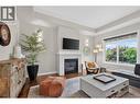 1394 Glenview Avenue, Kelowna, BC  - Indoor Photo Showing Living Room With Fireplace 
