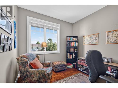 1394 Glenview Avenue, Kelowna, BC - Indoor Photo Showing Other Room