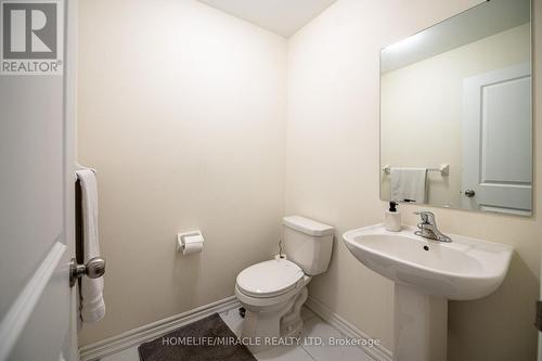 23 Arrowview Drive, Brampton, ON - Indoor Photo Showing Bathroom