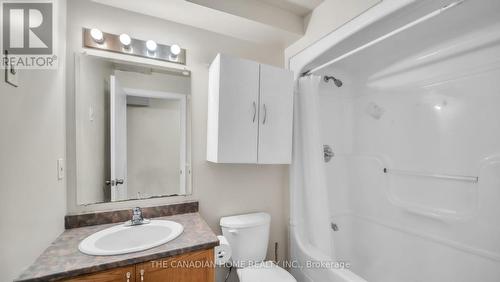 45 Oak Street, Belleville, ON - Indoor Photo Showing Bathroom