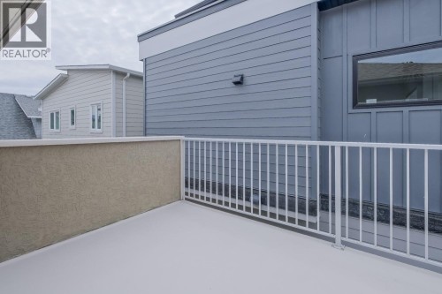755 Birch Avenue, Kelowna, BC - Outdoor With Exterior