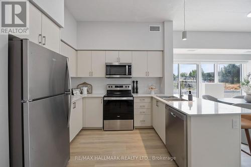 430 - 70 DEAN AVENUE , Barrie, Ontario L4N 0C2 5