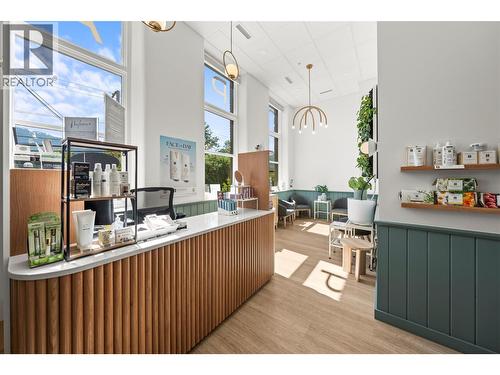 616 Third Street W, Revelstoke, BC 