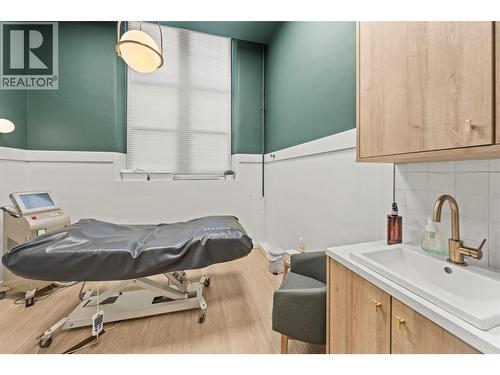 616 Third Street W, Revelstoke, BC 