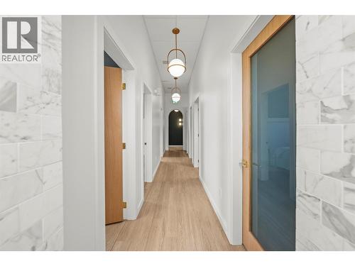 616 Third Street W, Revelstoke, BC 