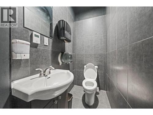 616 Third Street W, Revelstoke, BC 