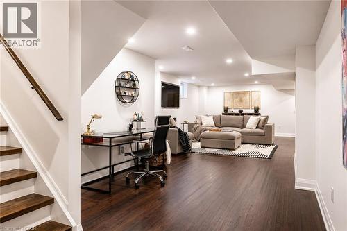 41 Creanona Boulevard, Stoney Creek, ON - Indoor Photo Showing Other Room