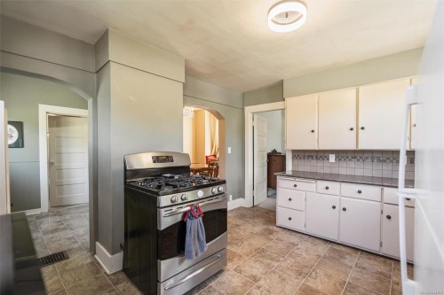 1456 Denman St, Victoria, BC 