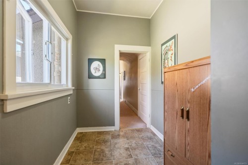 1456 Denman St, Victoria, BC 