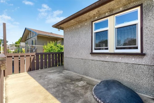 1456 Denman St, Victoria, BC 