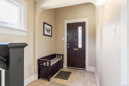 1456 Denman St, Victoria, BC 