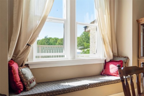 1456 Denman St, Victoria, BC 