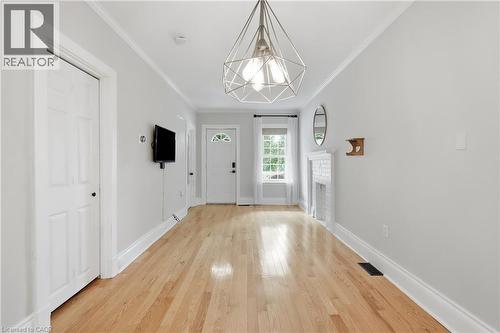 34 East 24Th Street, Hamilton, ON - Indoor Photo Showing Other Room