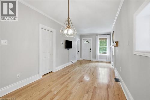34 East 24Th Street, Hamilton, ON - Indoor Photo Showing Other Room