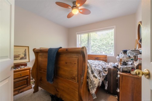 135 Macdonald Rd, Lake Cowichan, BC 