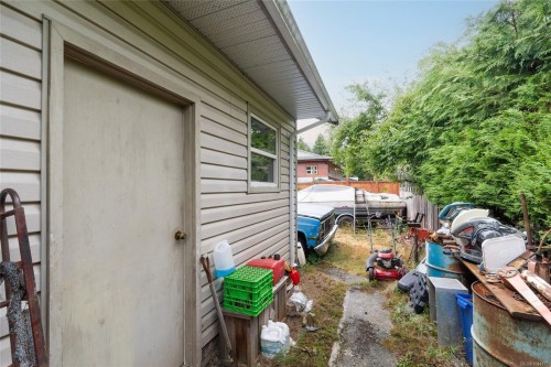 135 Macdonald Rd, Lake Cowichan, BC 