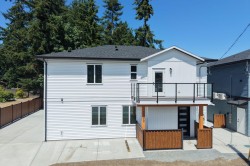 #200-2190 Jingle Pot Rd Nanaimo, BC V9R 6J2