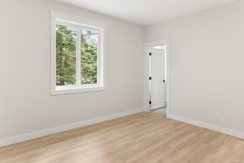 #200-2190 Jingle Pot Rd, Nanaimo, BC 