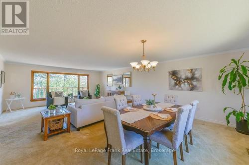 36 Fire Route 28, Trent Lakes, ON - Indoor Photo Showing Dining Room