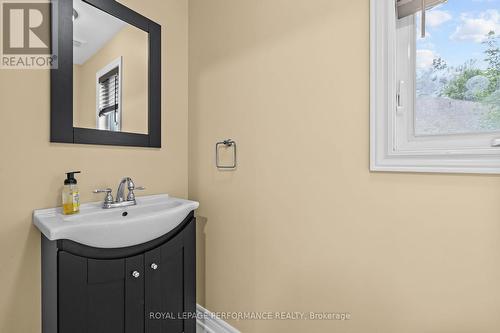 115 Larose Lane, The Nation, ON - Indoor Photo Showing Bathroom