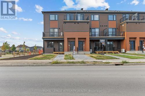 871 Decoeur Drive, Ottawa, ON - Outdoor With Facade