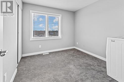 871 Decoeur Drive, Ottawa, ON - Indoor Photo Showing Other Room