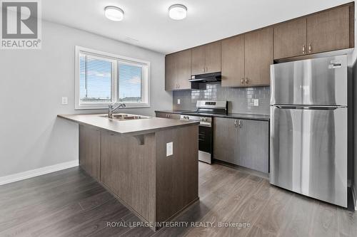 871 Decoeur Drive, Ottawa, ON - Indoor Photo Showing Kitchen With Stainless Steel Kitchen With Double Sink