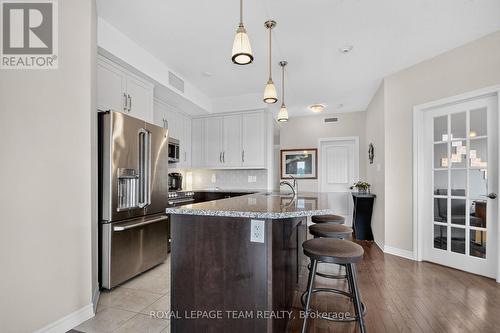 304 - 170 Guelph Private, Ottawa, ON - Indoor Photo Showing Kitchen With Double Sink With Upgraded Kitchen