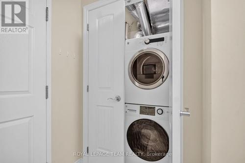 304 - 170 Guelph Private, Ottawa, ON - Indoor Photo Showing Laundry Room