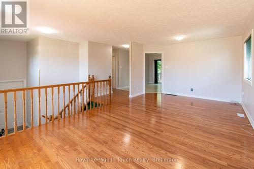 30 Charles Street, Penetanguishene, ON - Indoor Photo Showing Other Room