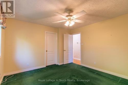 30 Charles Street, Penetanguishene, ON - Indoor Photo Showing Other Room