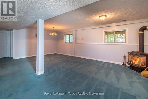 30 Charles Street, Penetanguishene, ON - Indoor Photo Showing Other Room