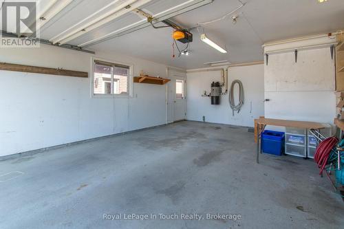 30 Charles Street, Penetanguishene, ON - Indoor Photo Showing Garage