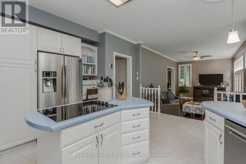104 Copeland Creek Drive, Tiny, ON - Indoor Photo Showing Kitchen